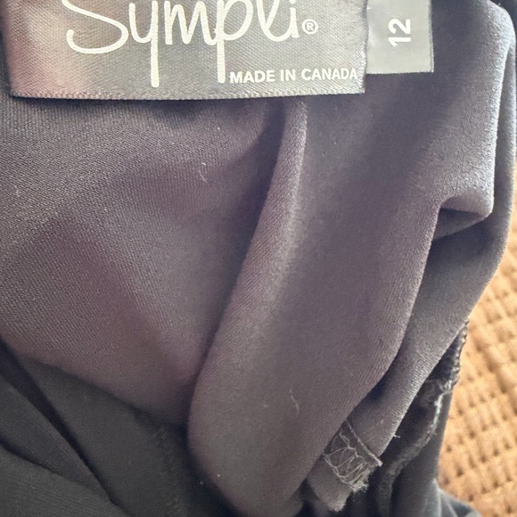 Sympli 2 Pc Asymmetrical Tunic Legging Set Black 12
Travel mature stretch - Picture 11 of 11